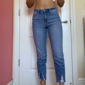 HOLLISTER High Rise Mom Jeans!!